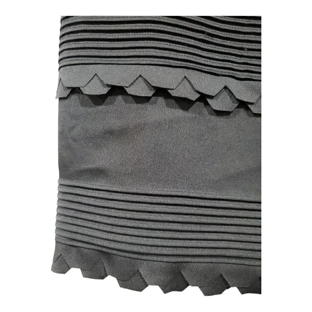 Banana Republic Women's Black Lined Layered Ruffle Mini Skirt Side Zip Size 6